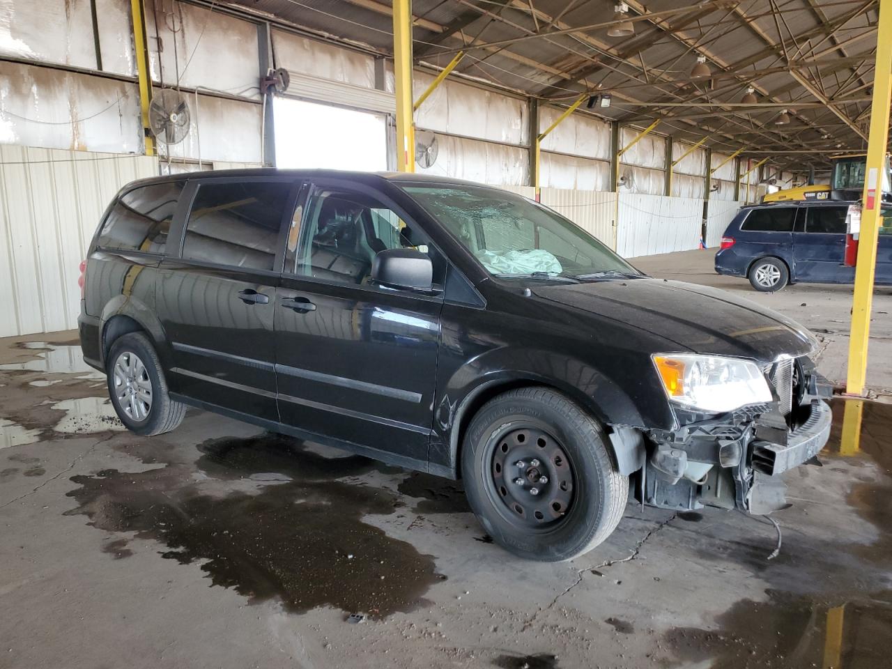 2015 Dodge Caravan - Image 4
