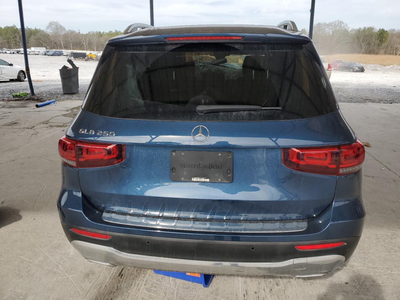 2022 Mercedes-Benz GLB - Image 6