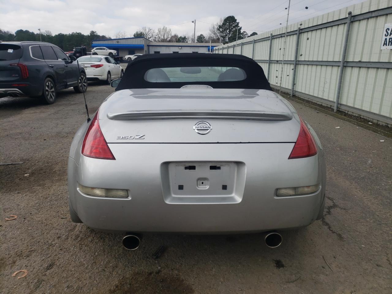2004 Nissan 350Z - Image 6