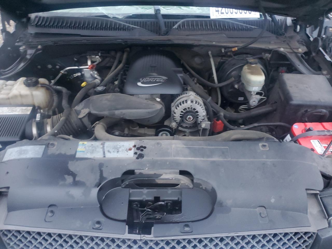 2005 Chevrolet Silverado - Image 12