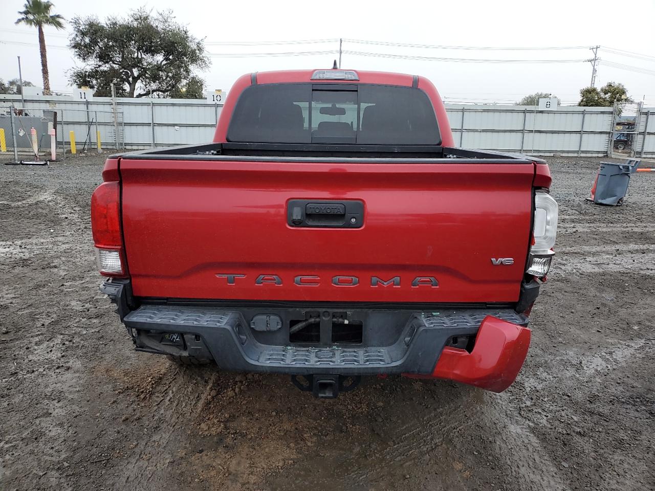 2017 Toyota Tacoma - Image 6