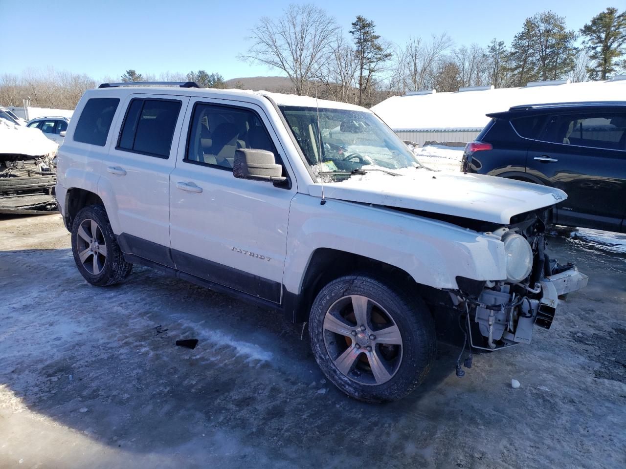 2016 Jeep Liberty (Patriot) - Image 4