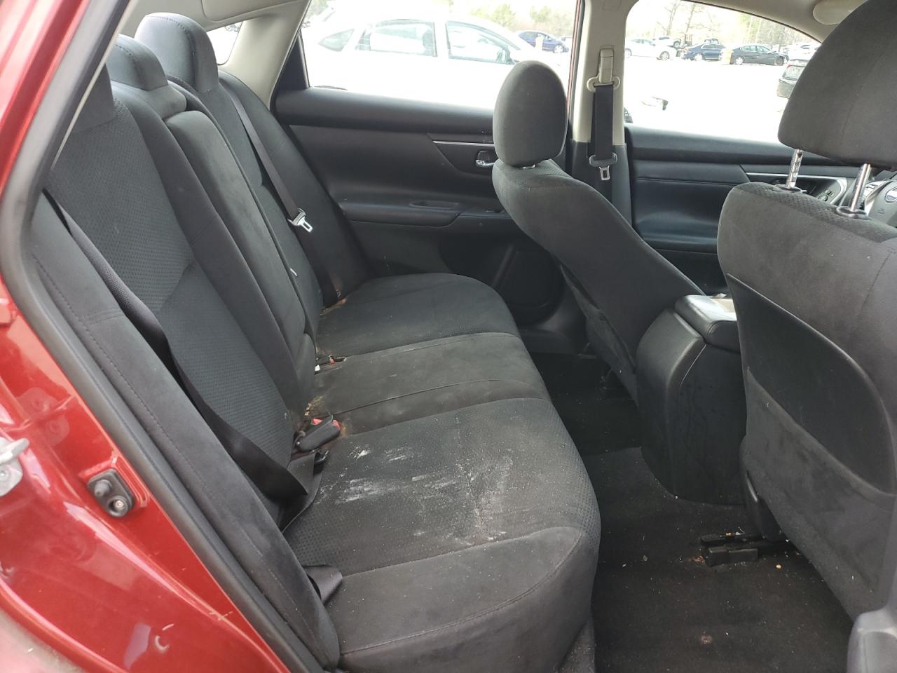 2015 Nissan Altima - Image 10