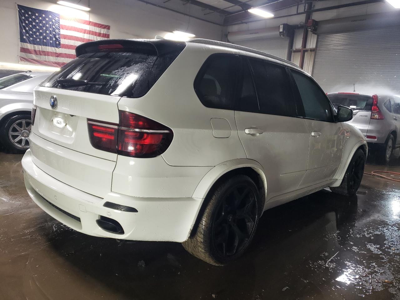 2011 BMW X5 - Image 3