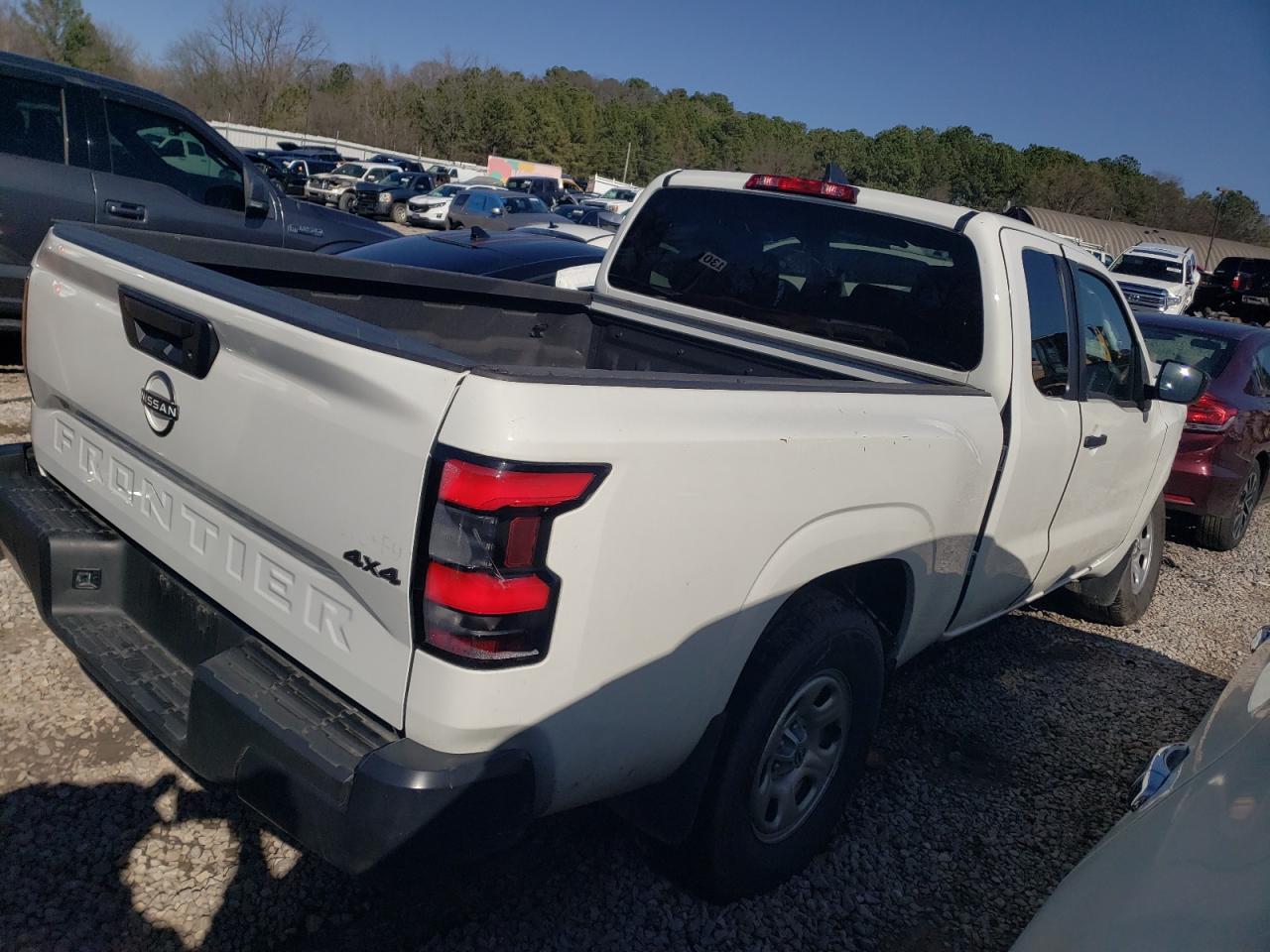 2024 Nissan Navara (Frontier) - Image 3