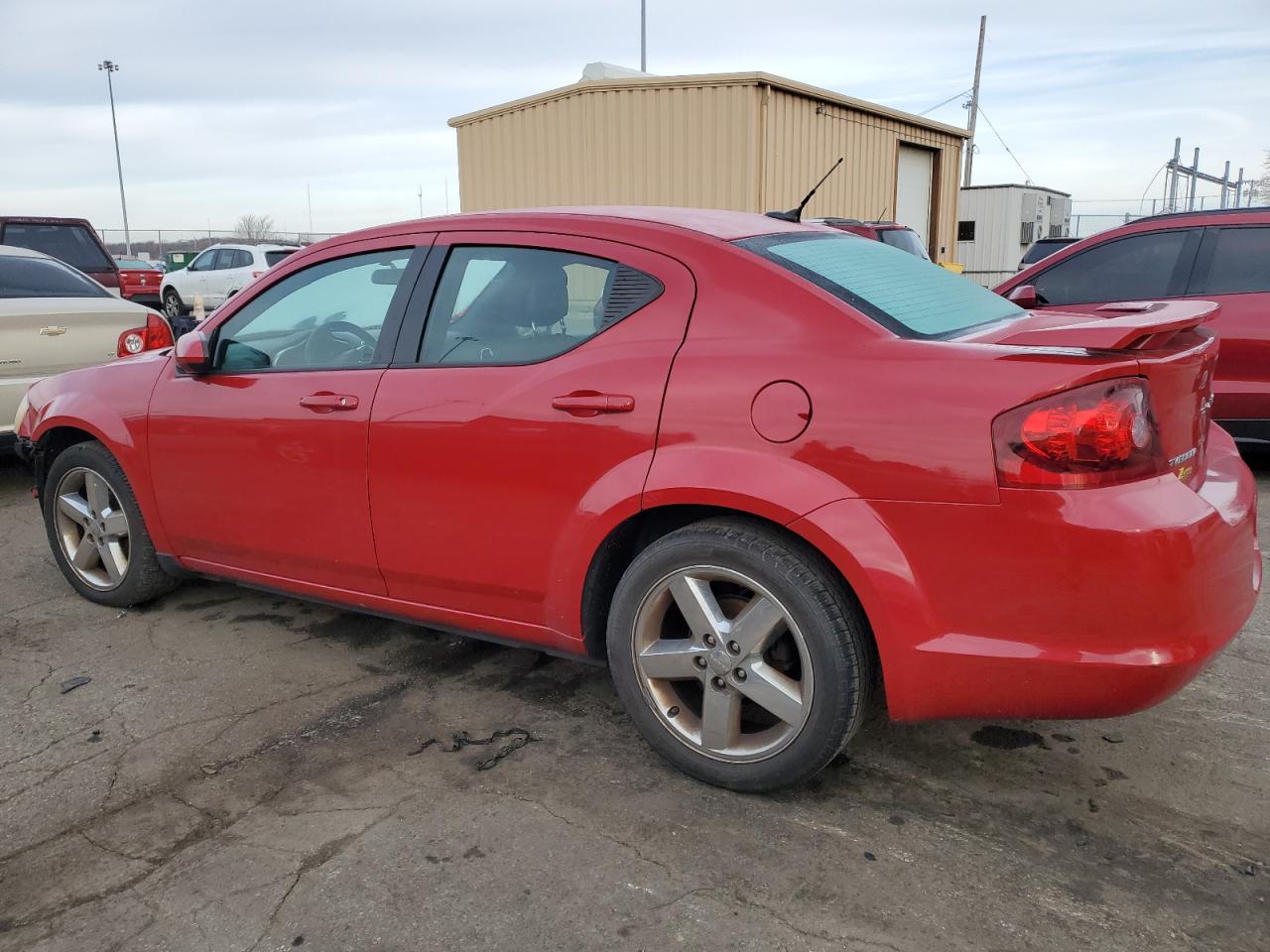 2012 Dodge Avenger - Image 2