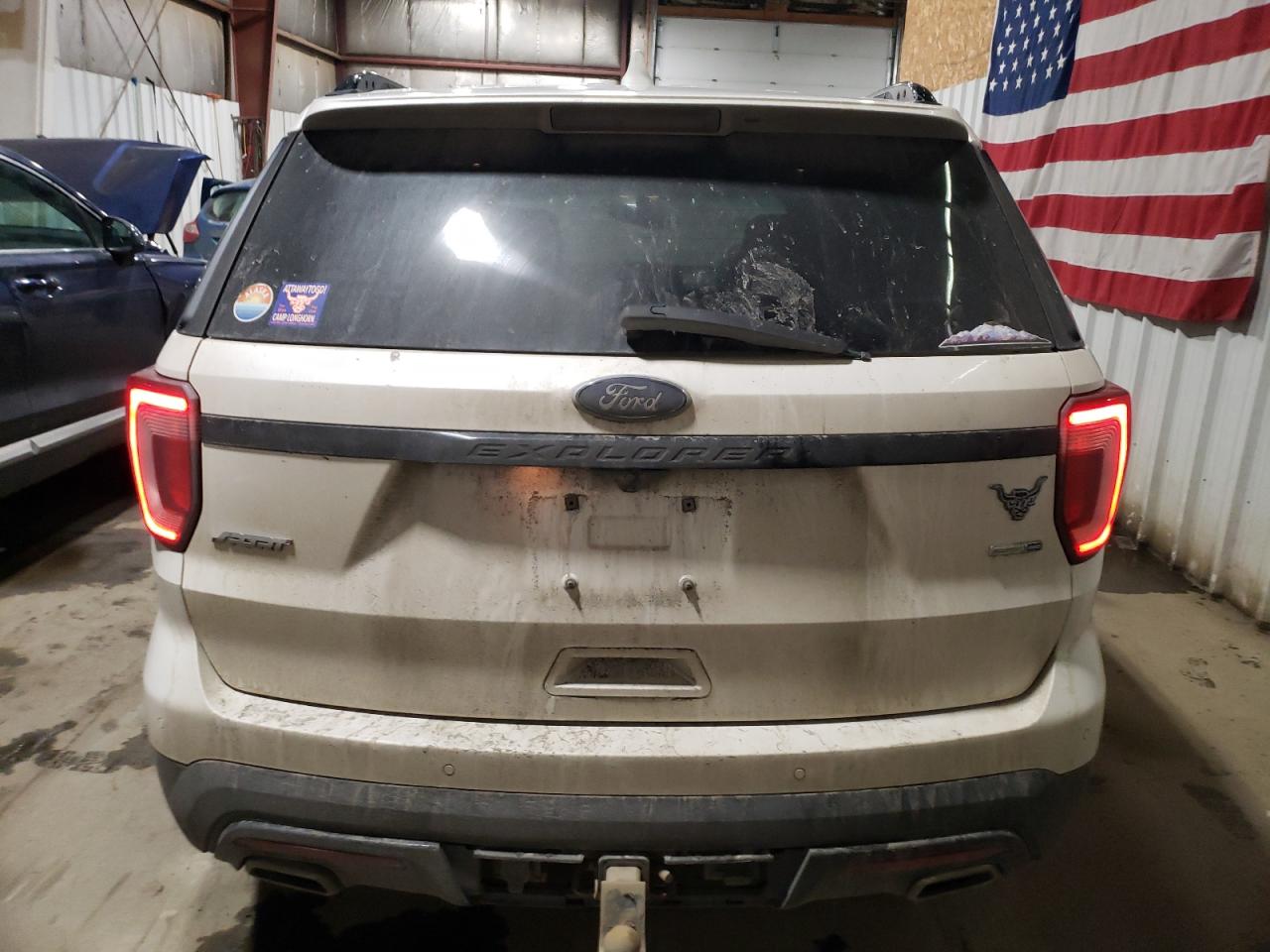 2016 Ford Explorer - Image 6
