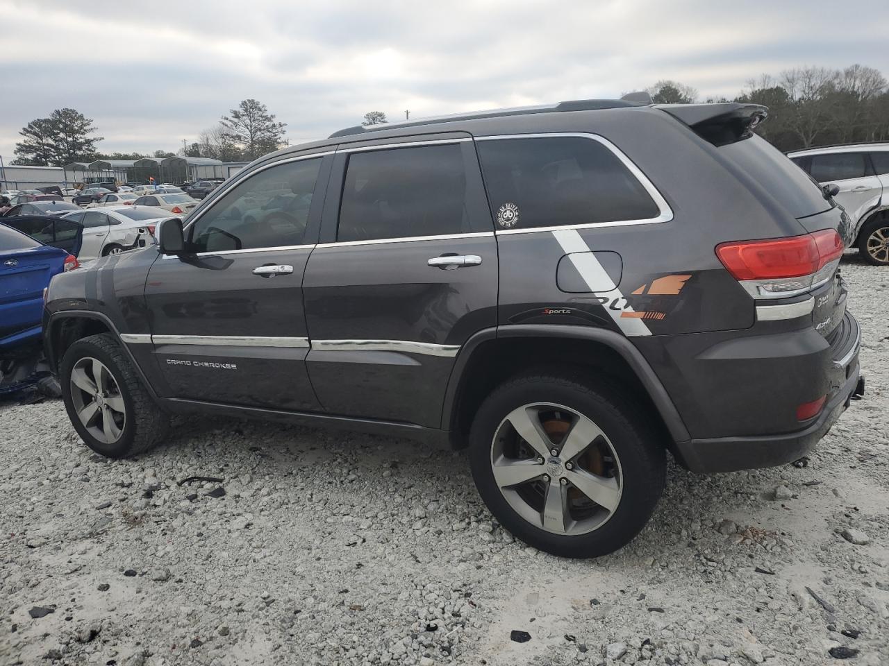 2015 Jeep Grand Cherokee - Image 2