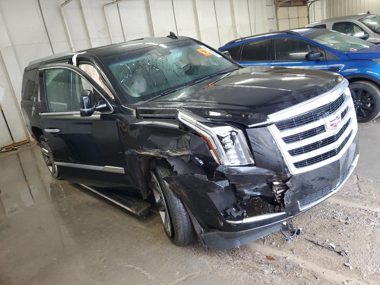 2018 Cadillac Escalade - Image 4
