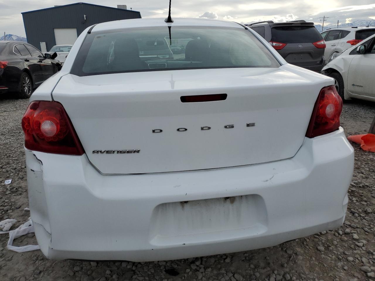 2013 Dodge Avenger - Image 6
