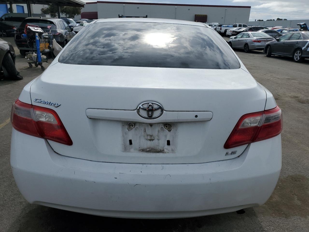 2009 Toyota Camry - Image 6