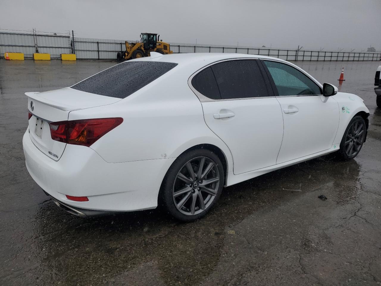 2015 Lexus GS - Image 3