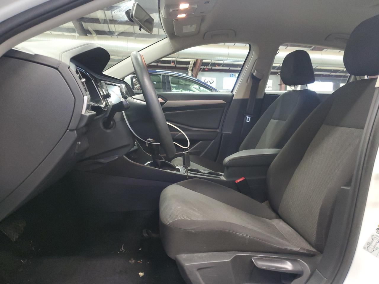 2019 Volkswagen Jetta - Image 7