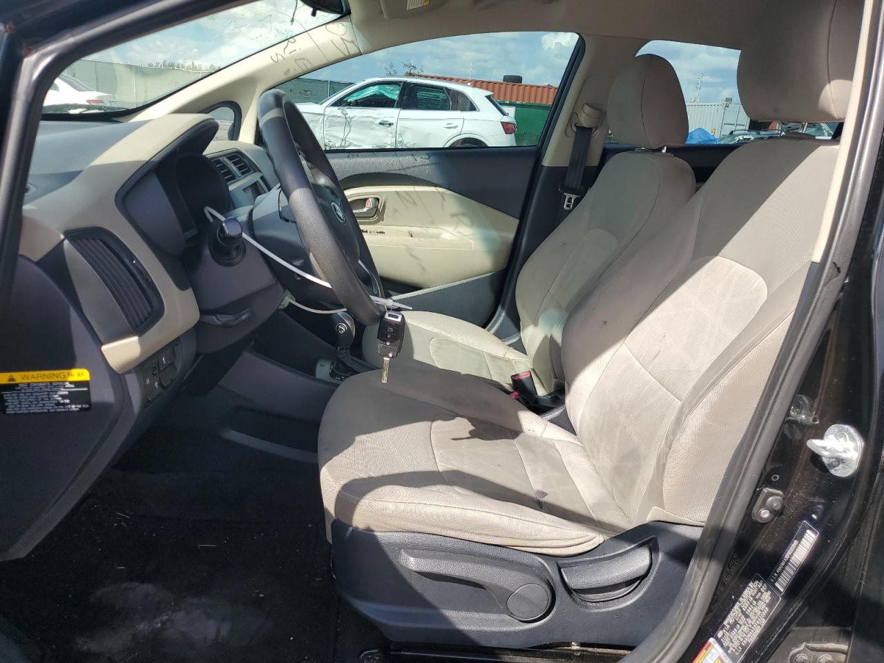 2015 Kia Rio - Image 7