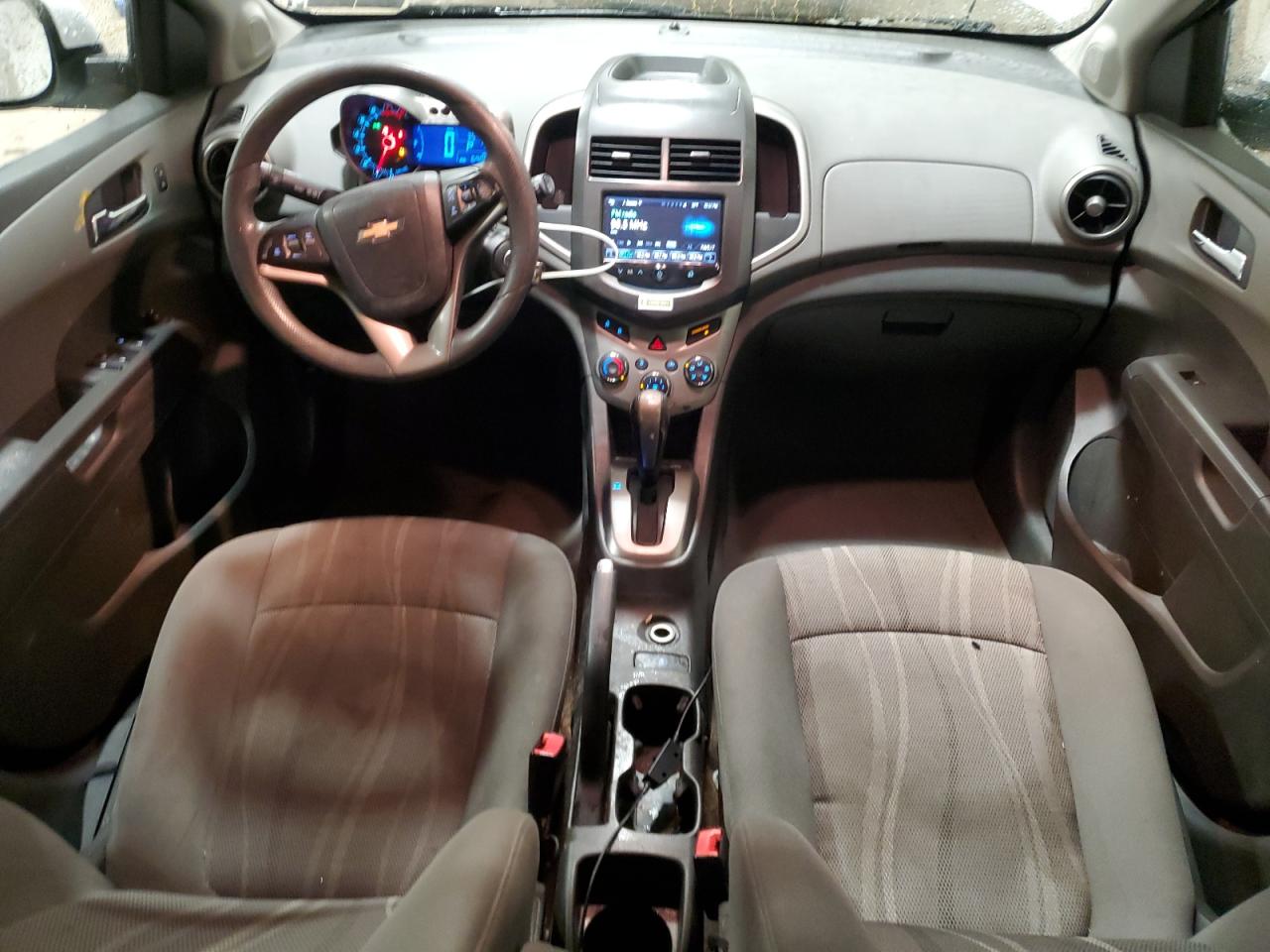 2016 Chevrolet Sonic - Image 8
