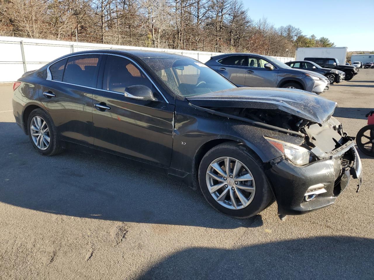 2015 Infiniti Q50 - Image 4