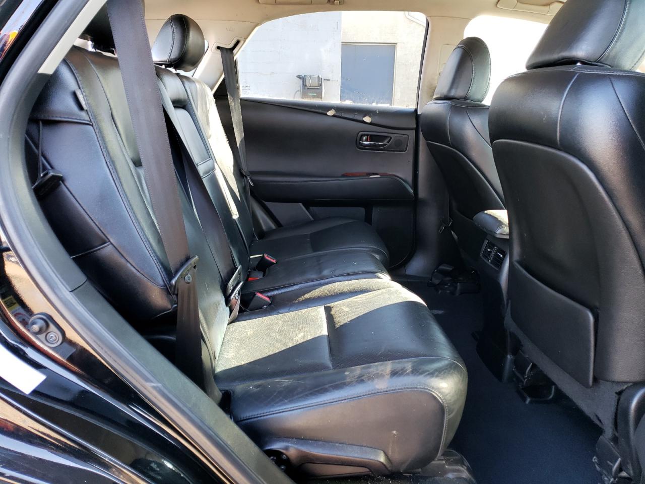 2012 Lexus RX - Image 11