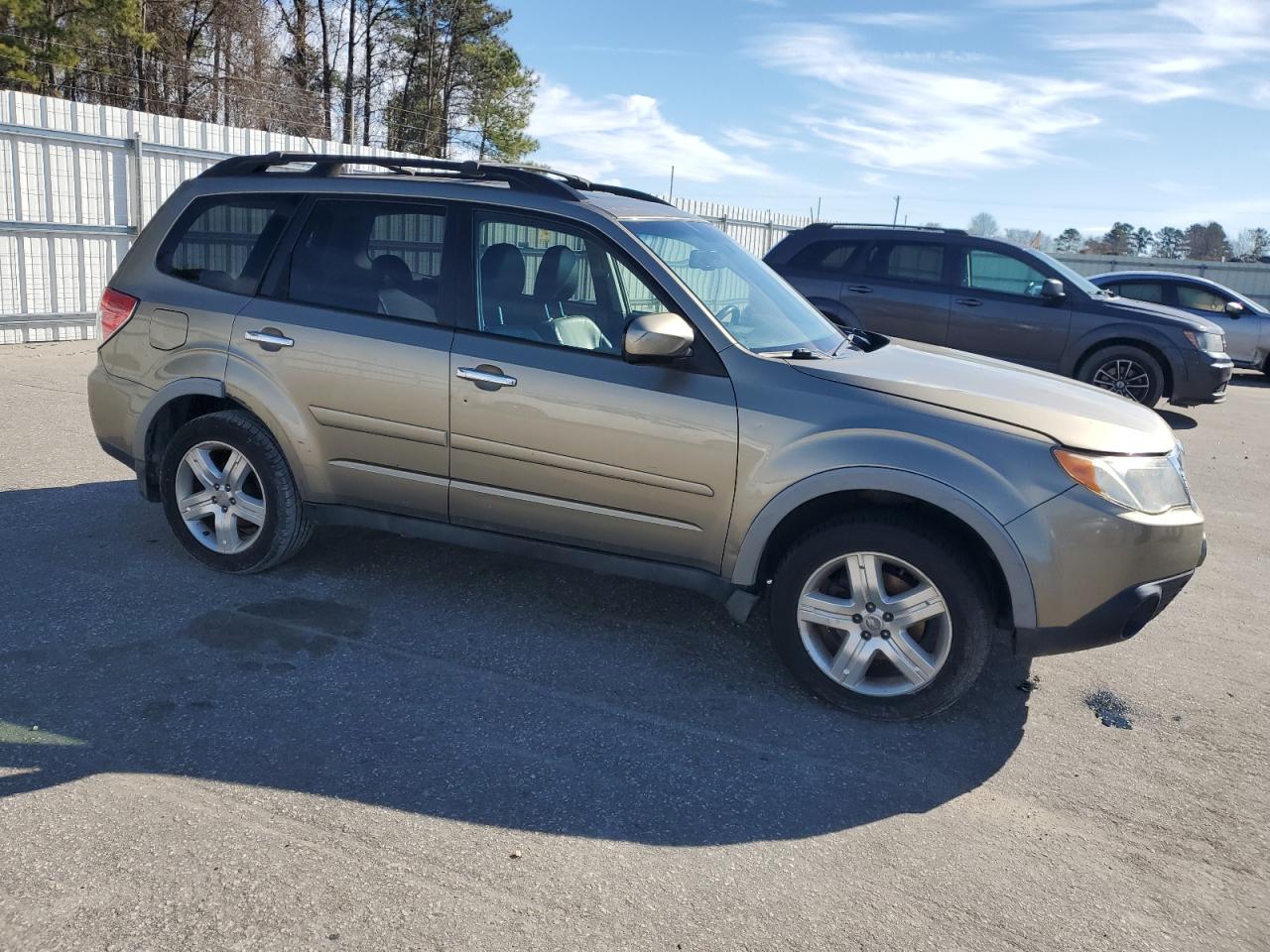 2009 Subaru Forester - Image 4