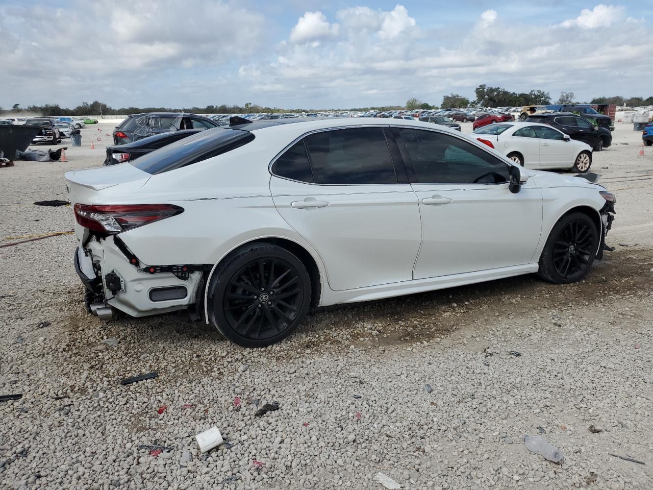 2021 Toyota Camry - Image 3