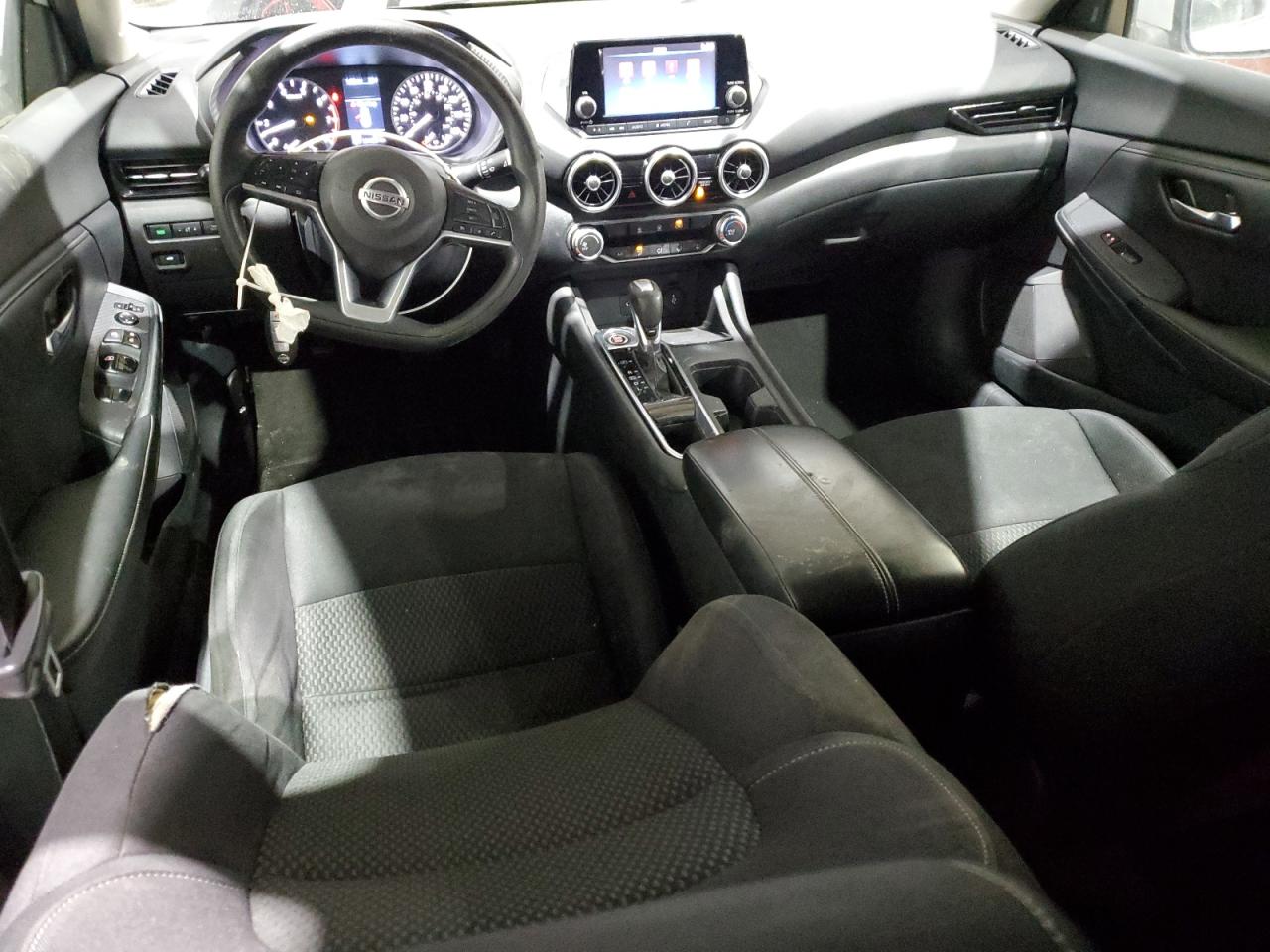 2020 Nissan Sentra - Image 8