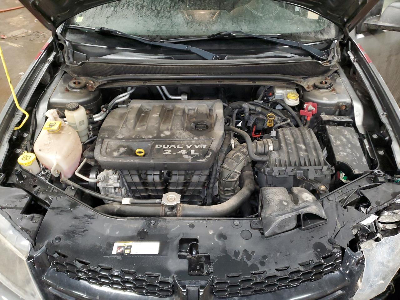 2013 Dodge Avenger - Image 11