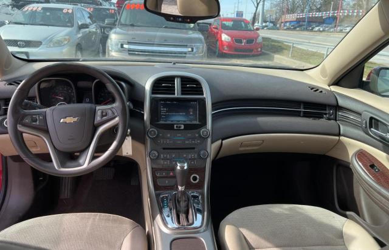 2013 Chevrolet Malibu - Image 9