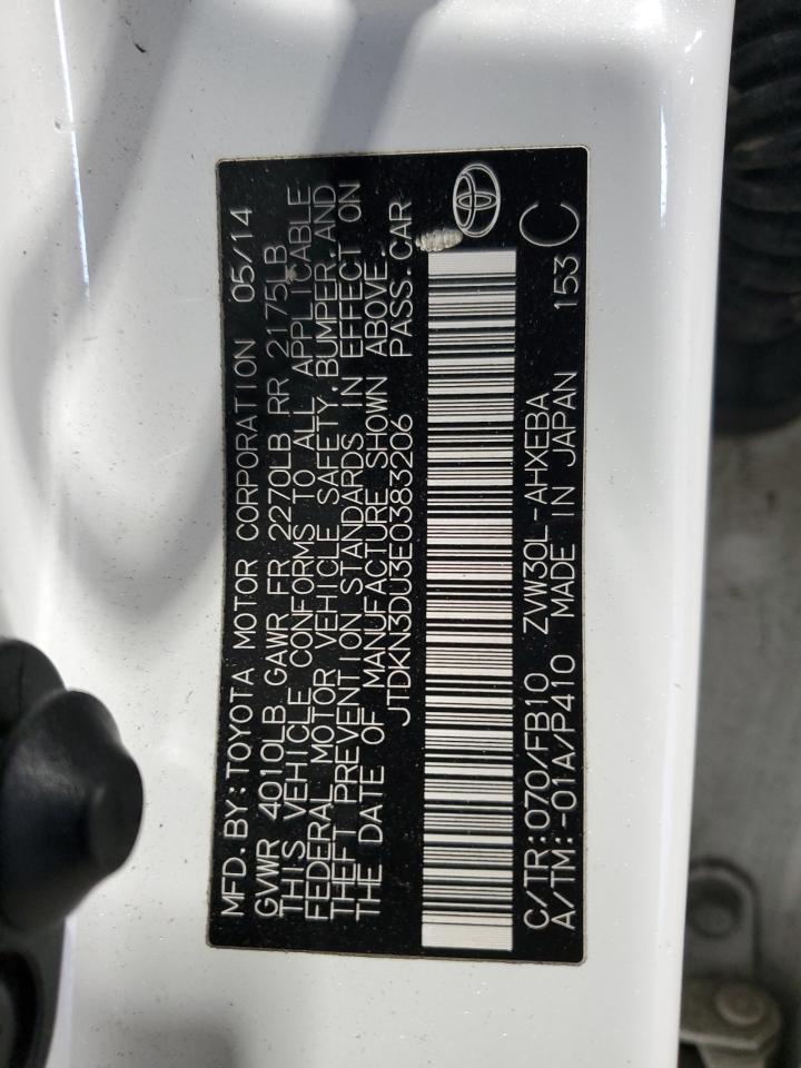 2014 Toyota Prius - Image 12