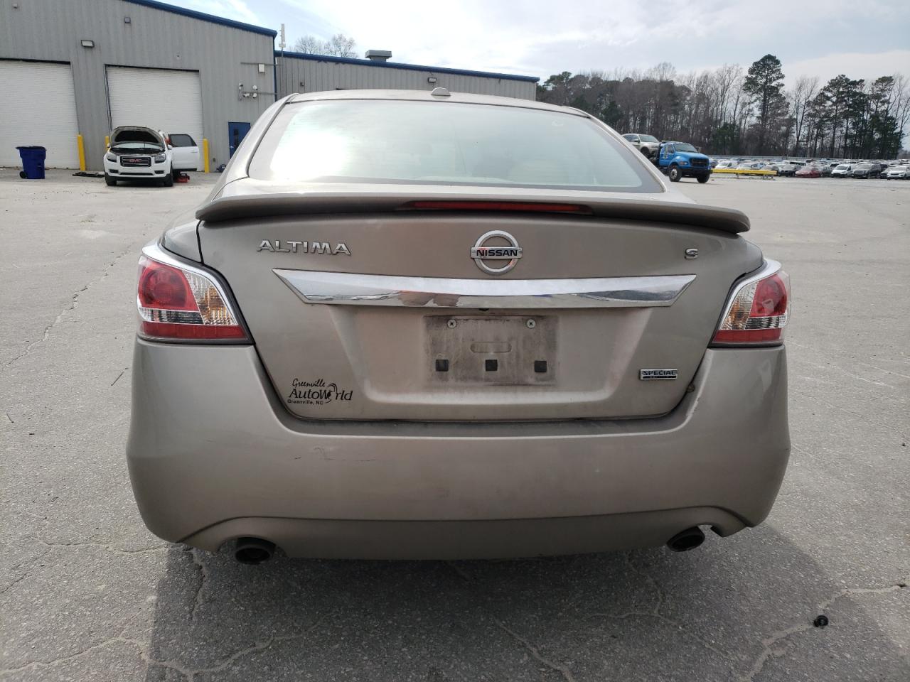 2015 Nissan Altima - Image 6