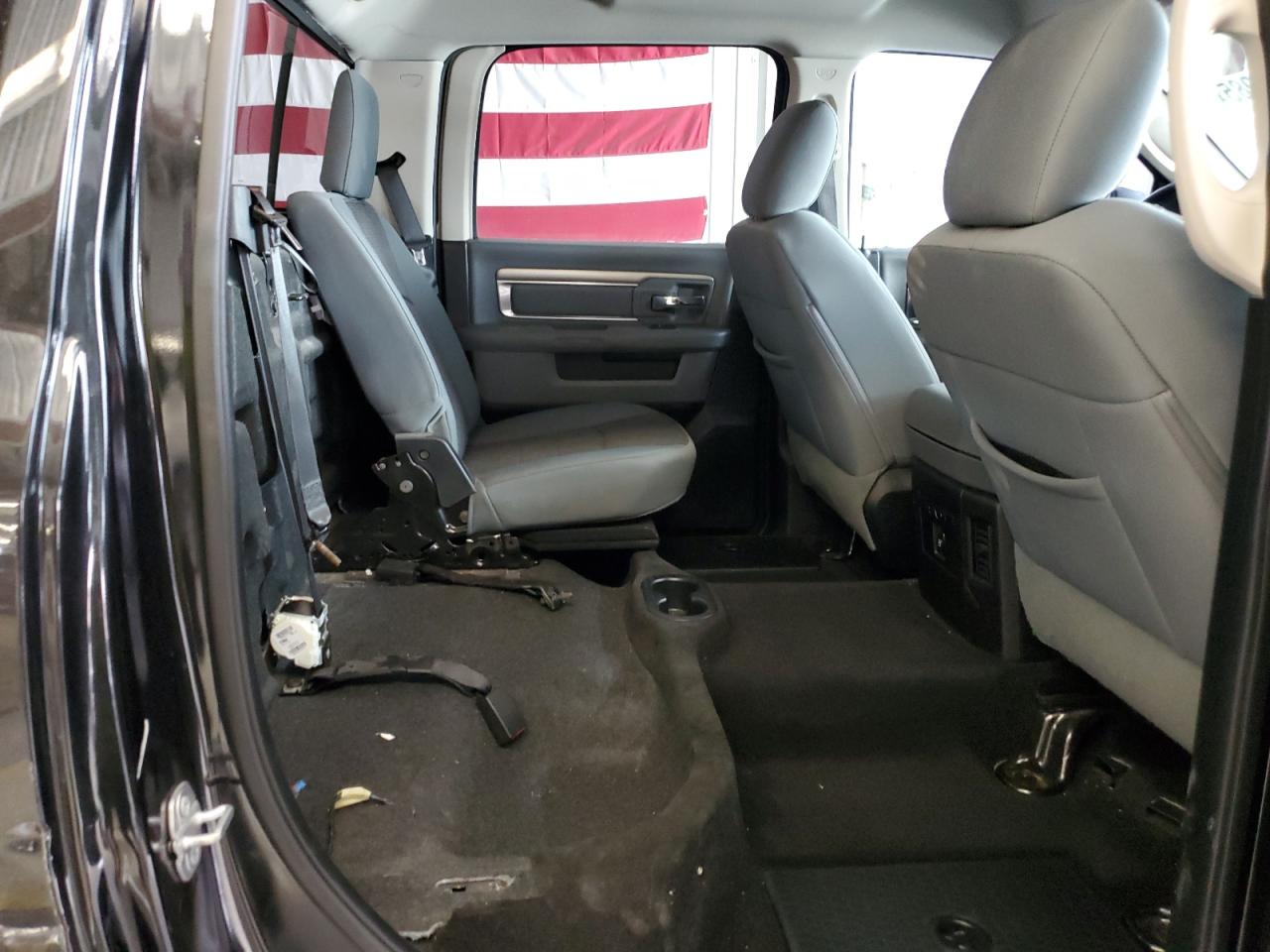 2017 RAM 1500 - Image 10