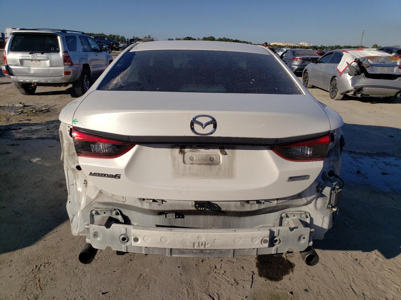 2017 Mazda 6 - Image 6