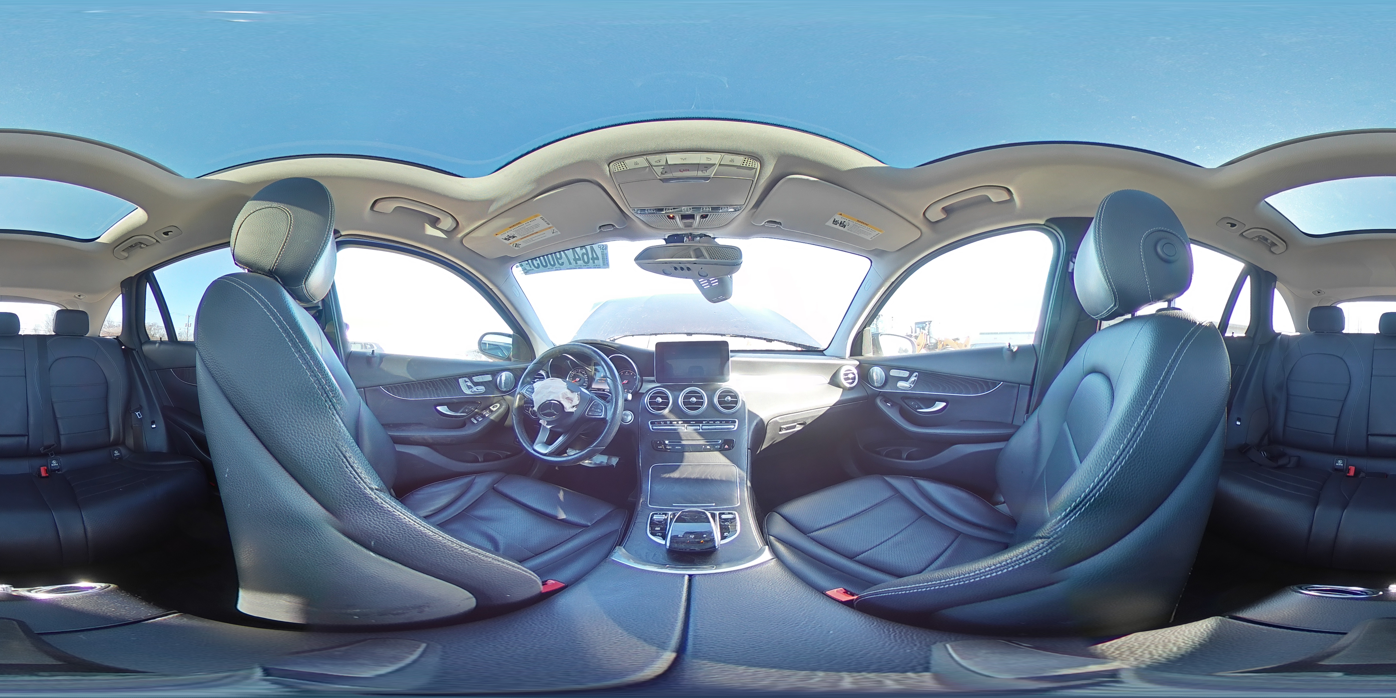 2016 Mercedes-Benz GLC - Image 13