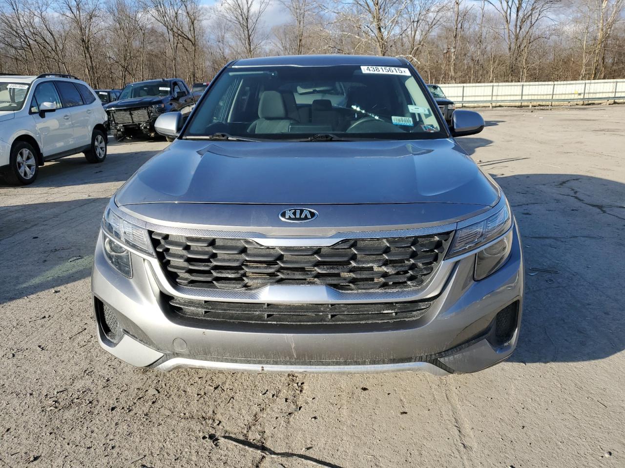 2021 Kia Seltos - Image 5