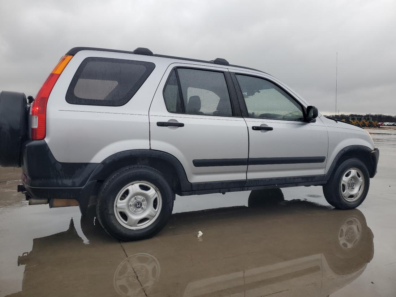2004 Honda CR-V - Image 3