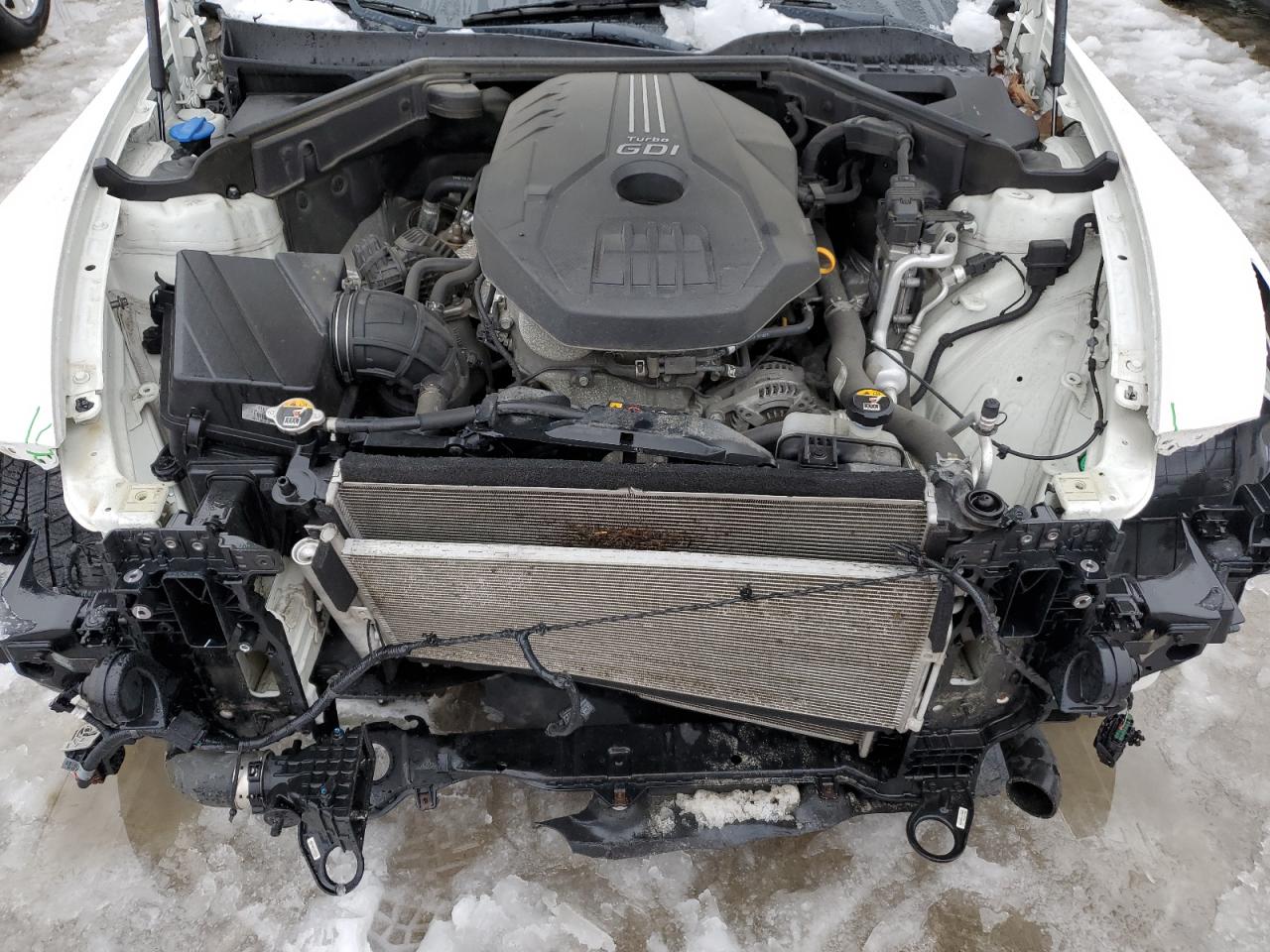 2018 Kia Stinger - Image 11