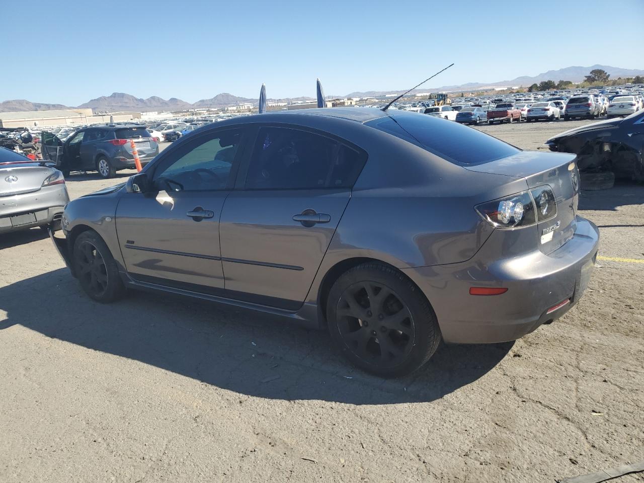 2007 Mazda 3 - Image 2