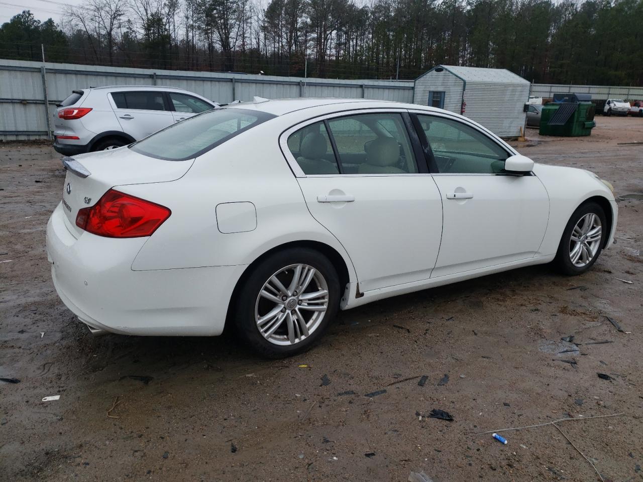 2012 Infiniti G - Image 3