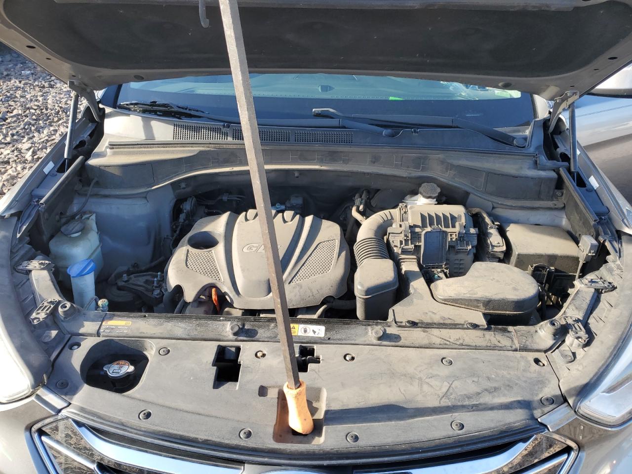2014 Hyundai Santa Fe - Image 11