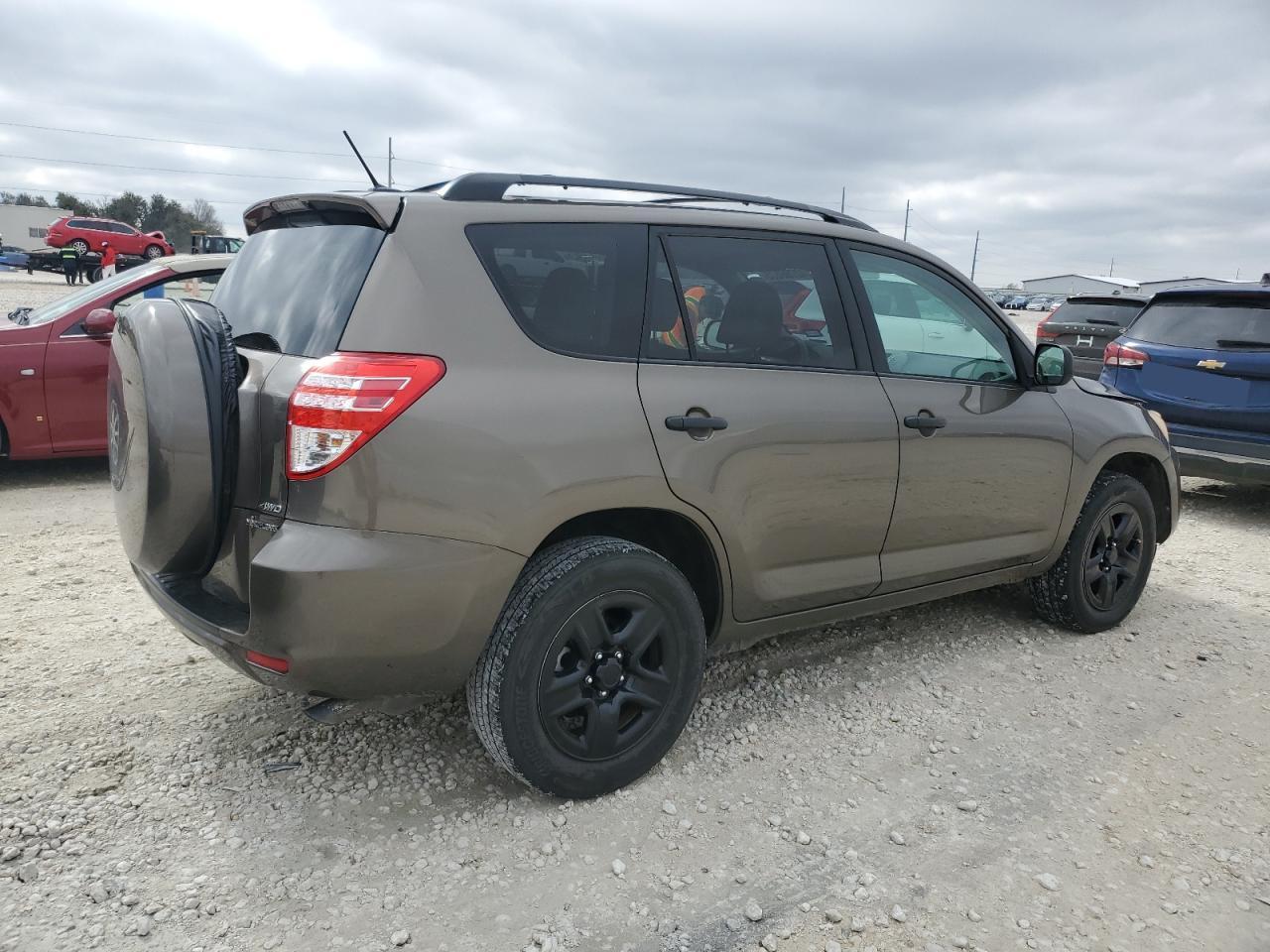 2011 Toyota RAV 4 - Image 3