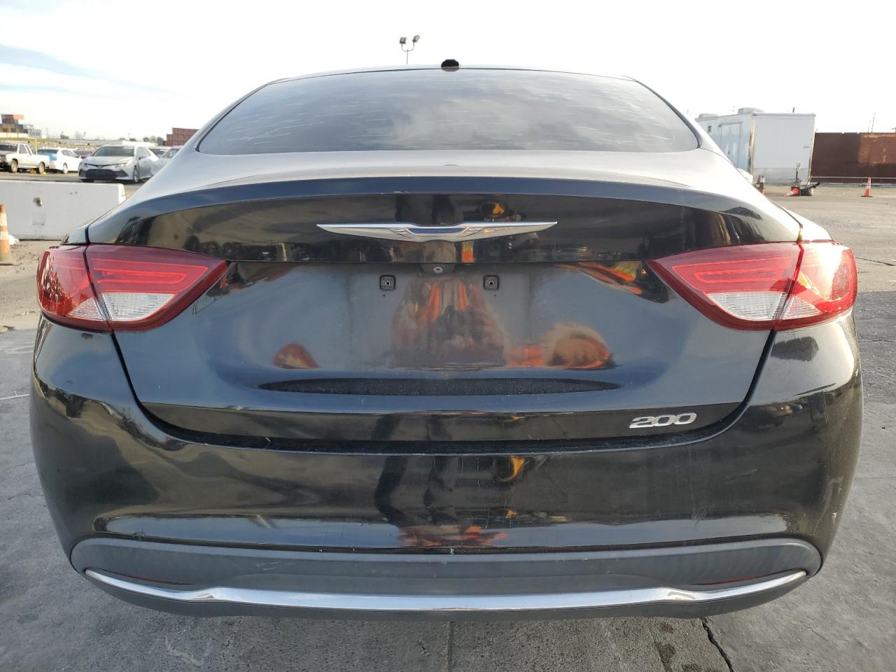 2015 Chrysler 200 - Image 6