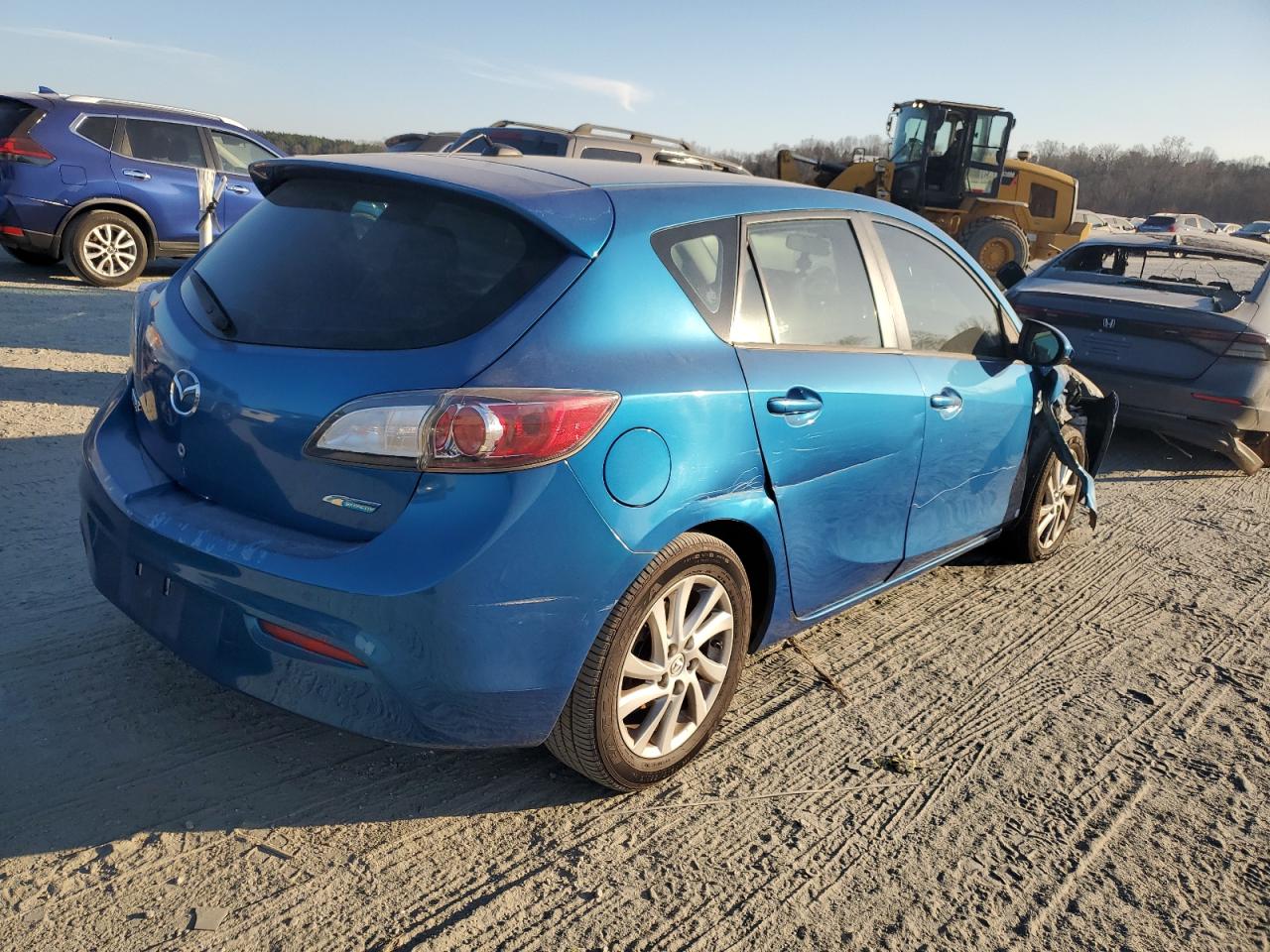 2012 Mazda 3 - Image 3