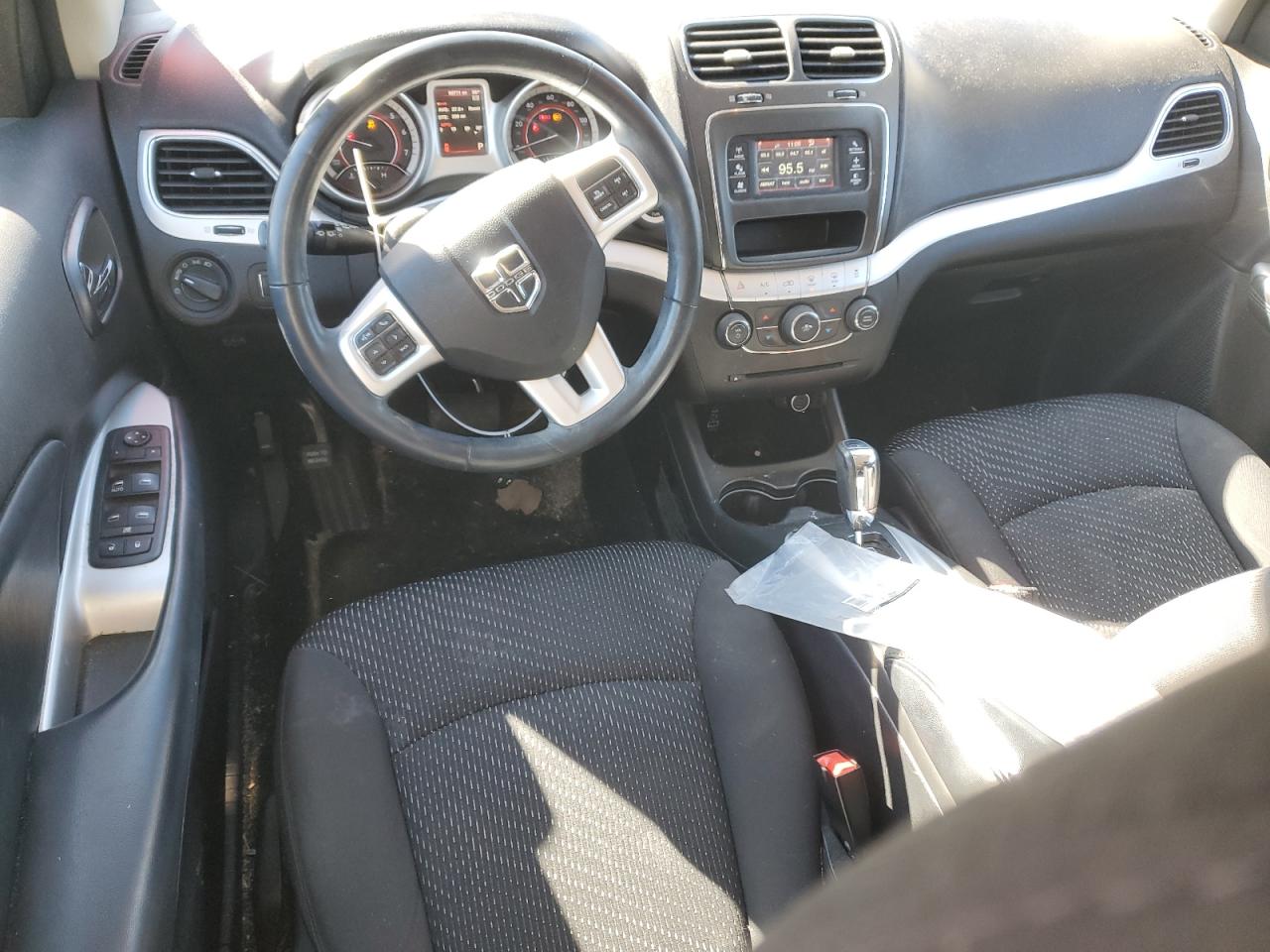 2018 Dodge Journey - Image 8