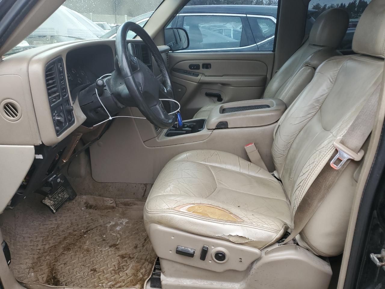 2005 Chevrolet Tahoe - Image 7