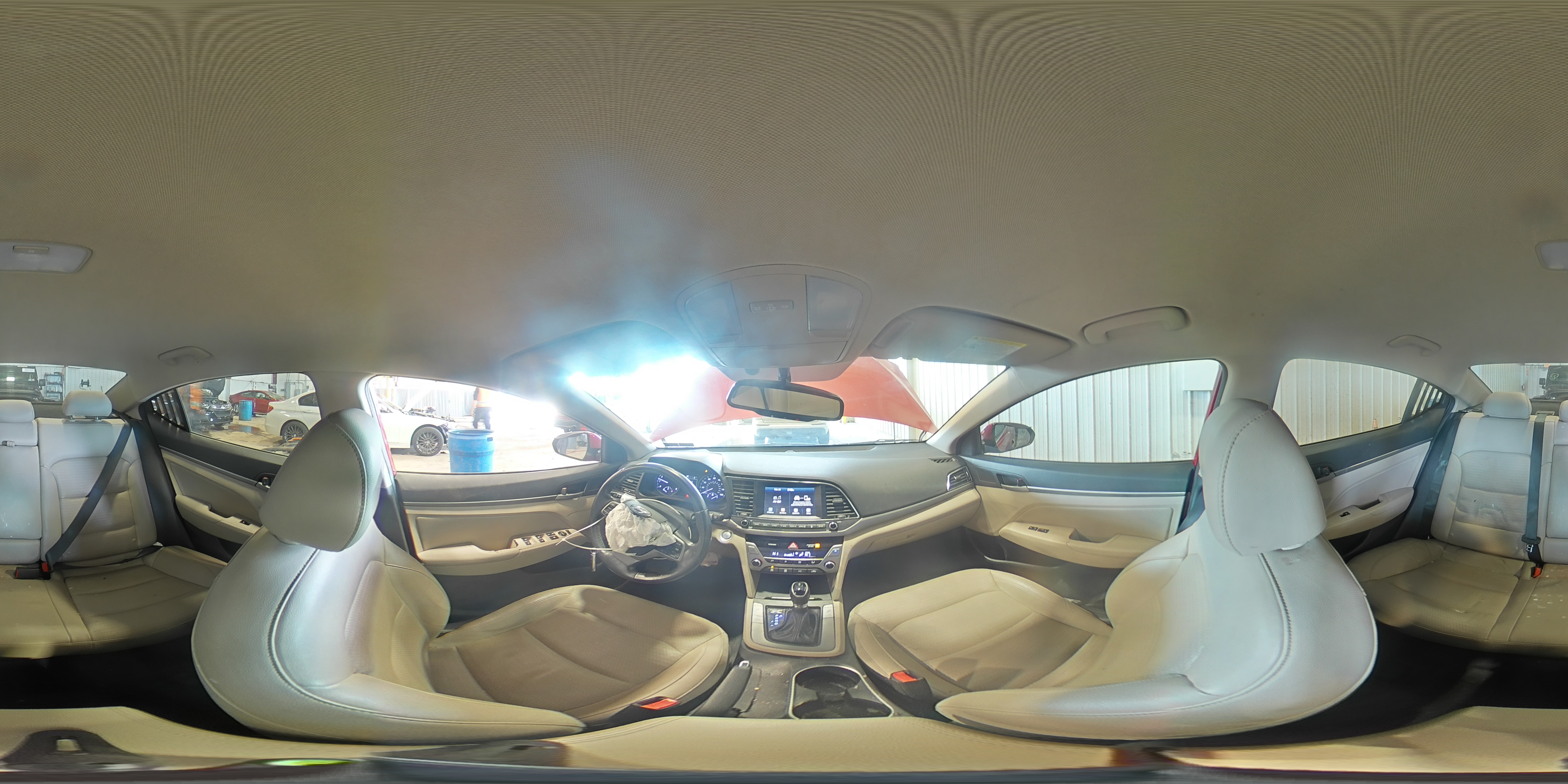 2017 Hyundai Elantra - Image 14