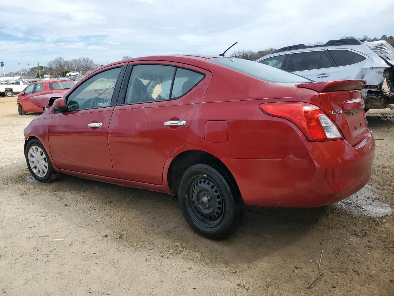 2014 Nissan Versa - Image 2