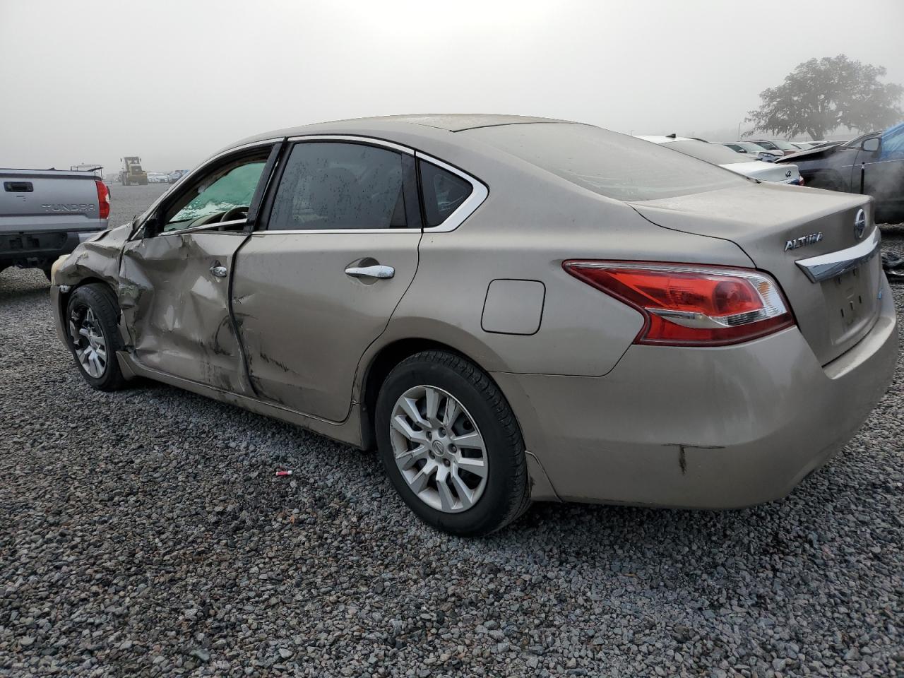 2013 Nissan Altima - Image 2