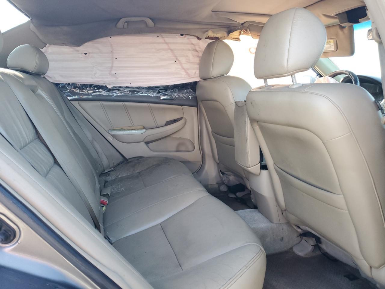 2007 Honda Accord - Image 10