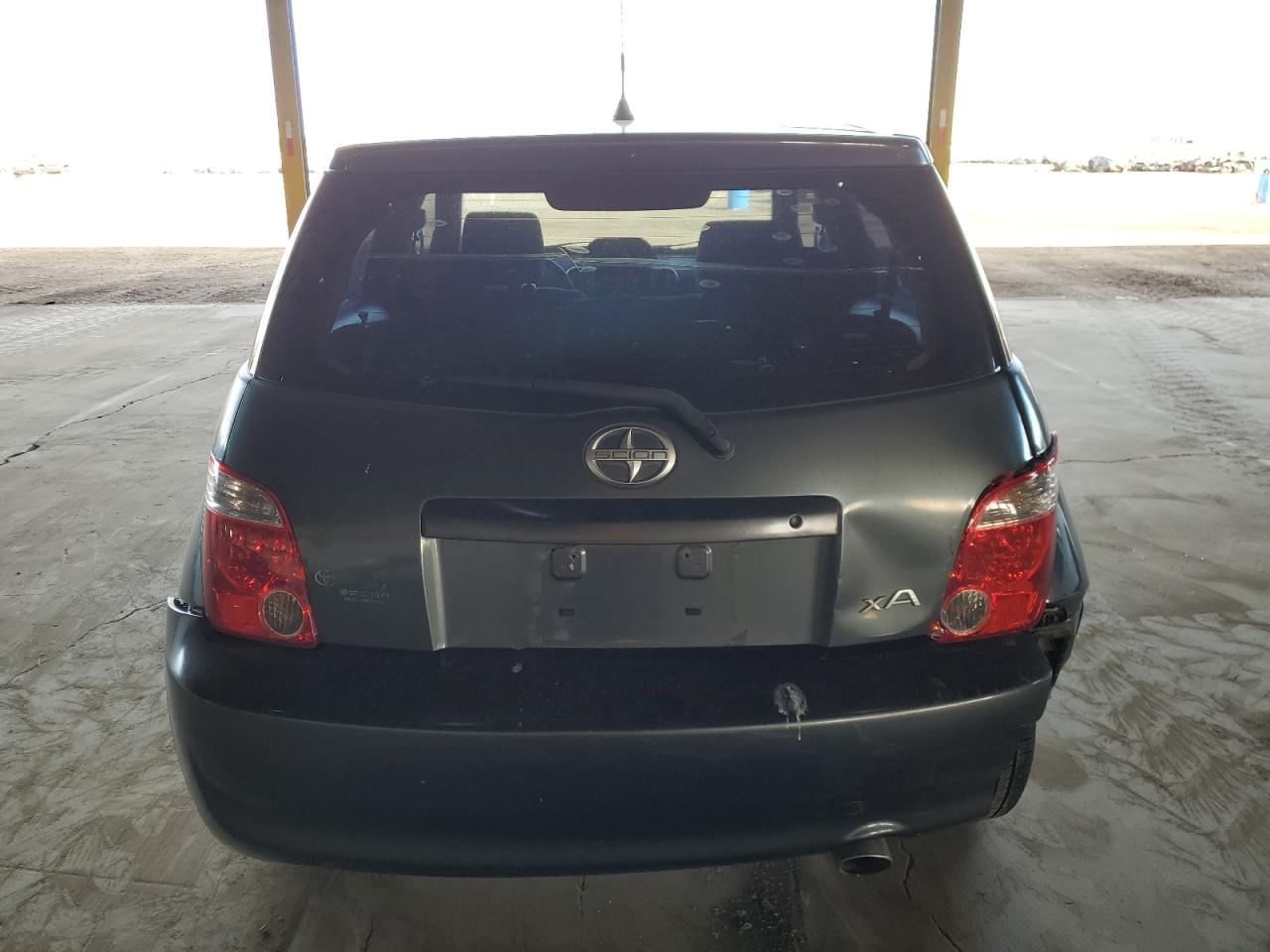 2006 Toyota xA - Image 6