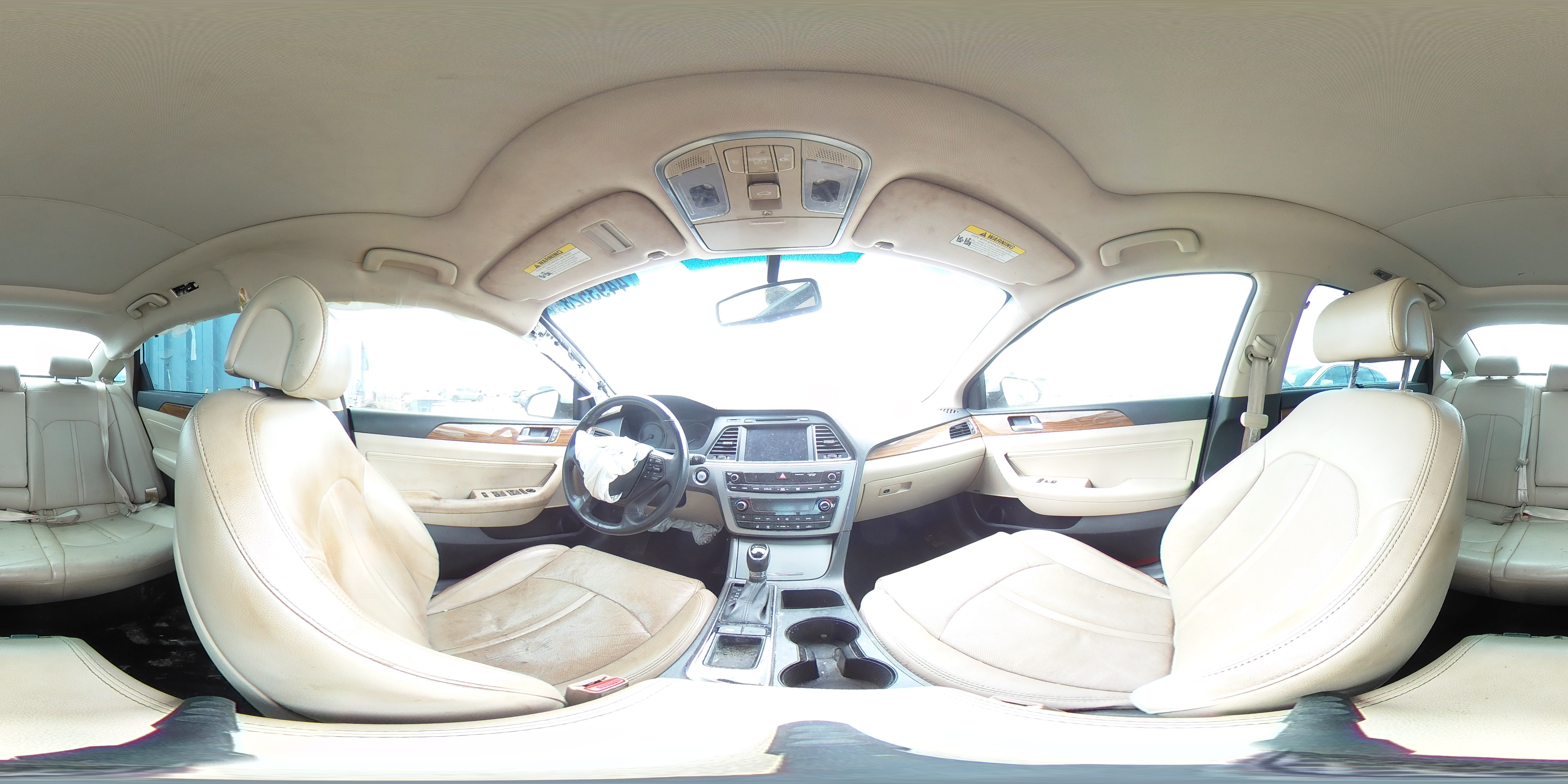 2015 Hyundai Sonata - Image 13