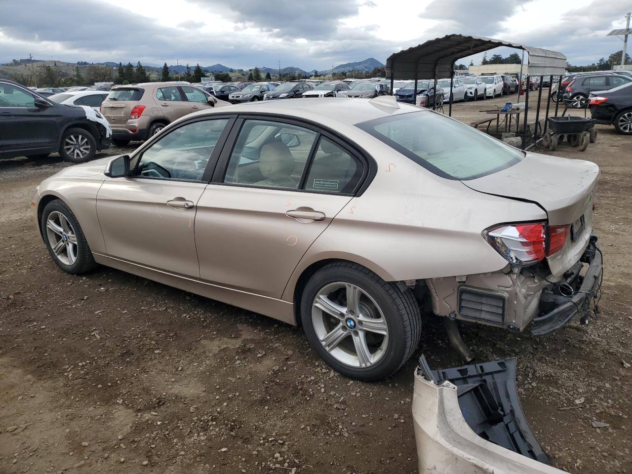 2014 BMW 3er - Image 2