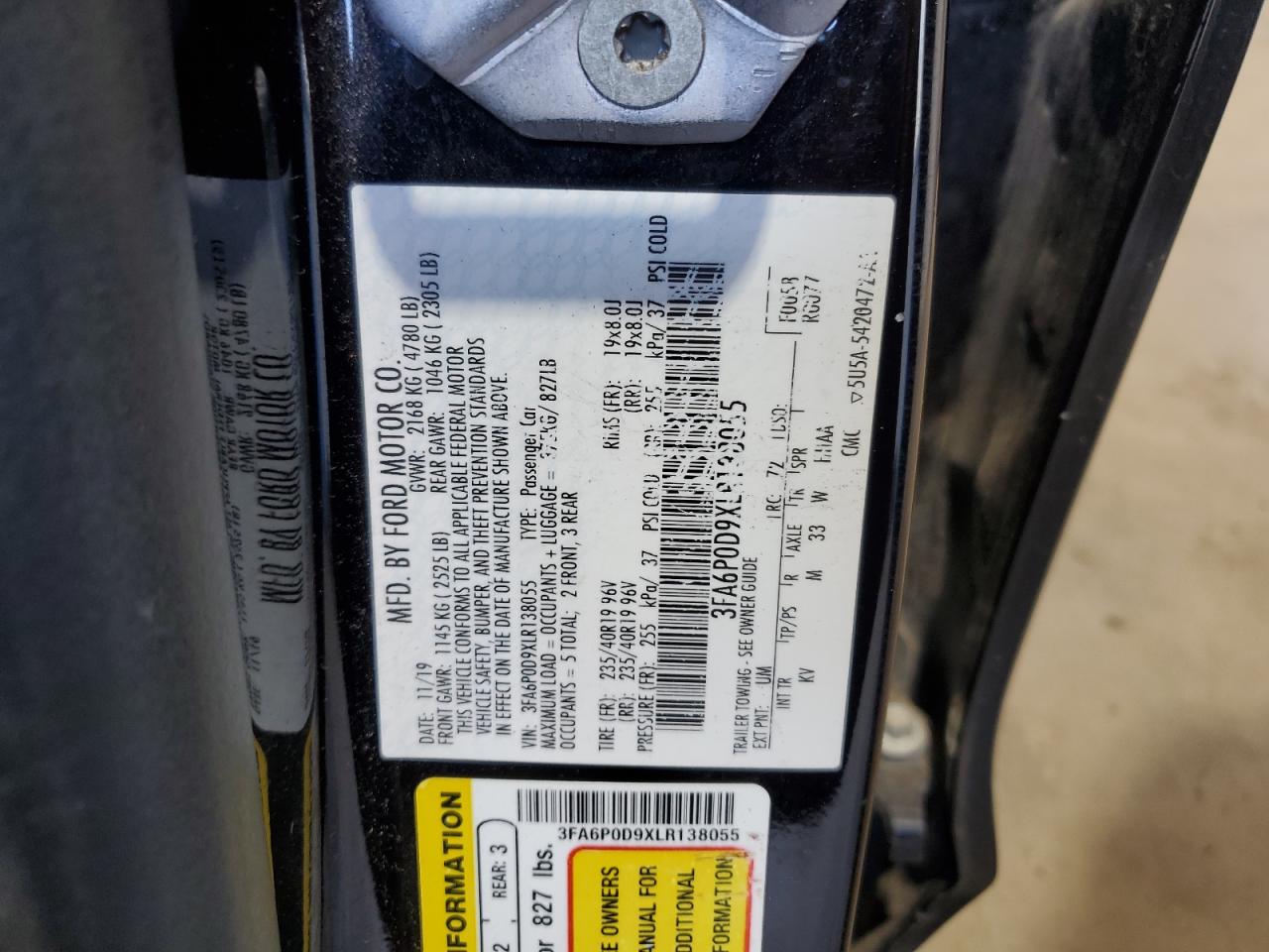 2020 Ford Fusion - Image 12